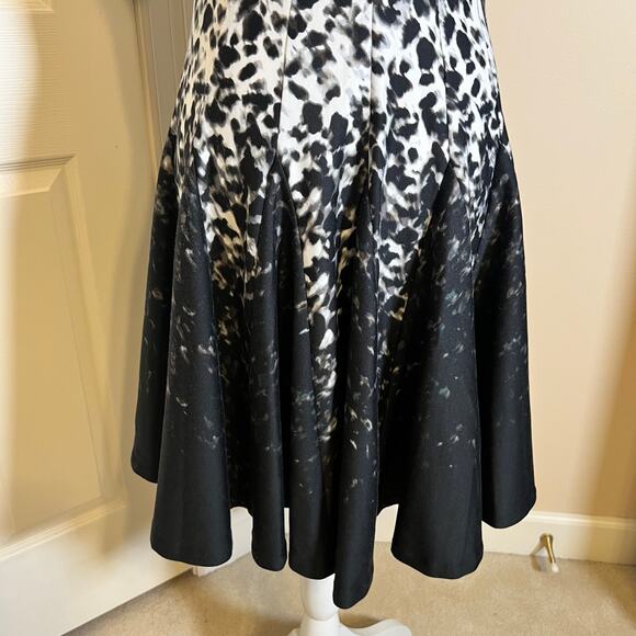 Eliza J Monochrome Abstract Midi Dress - Picture 6 of 11